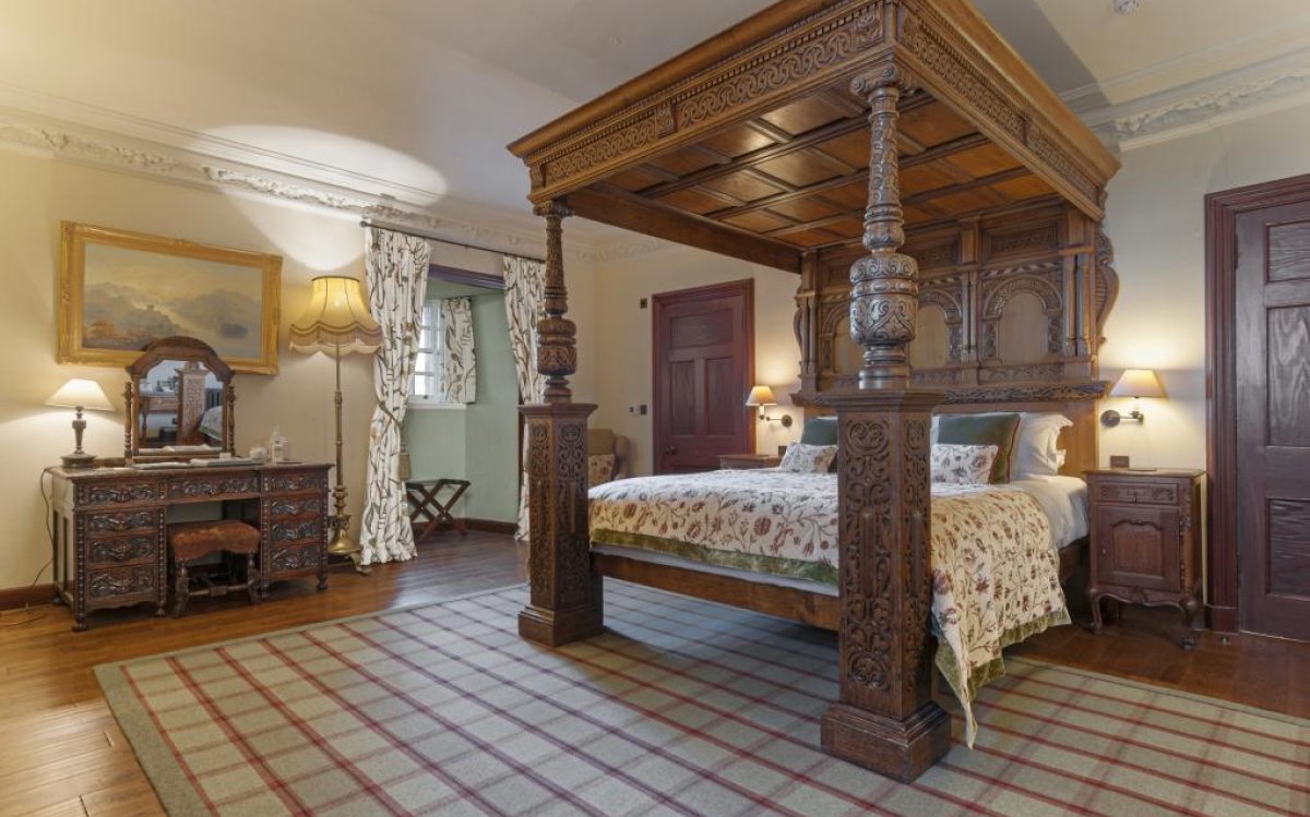 Barcaldine Castle